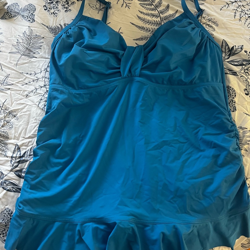 Lands' End Ocean Blue Swim Tankini top